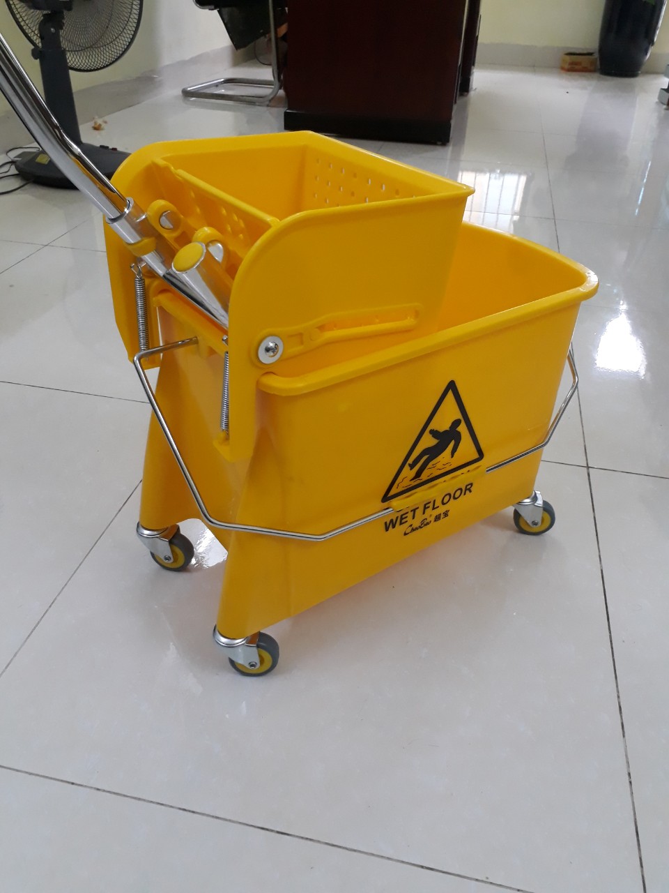 Floor cleaning cart 20L (C-038)