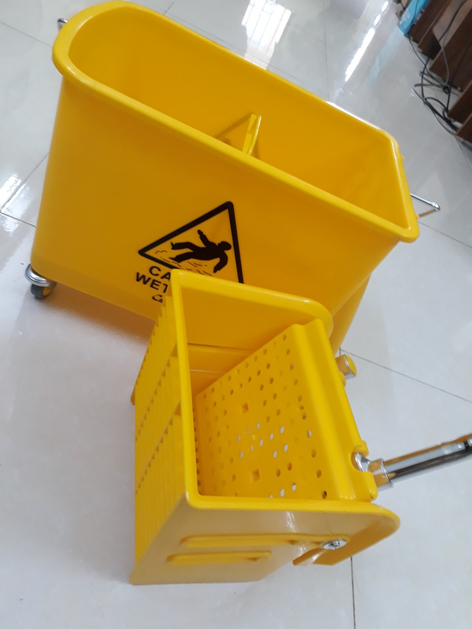 Floor cleaning cart 20L (C-038)