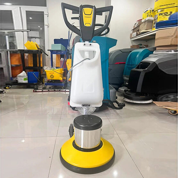 Single floor scrubber Model AT2A, Brand Amtek